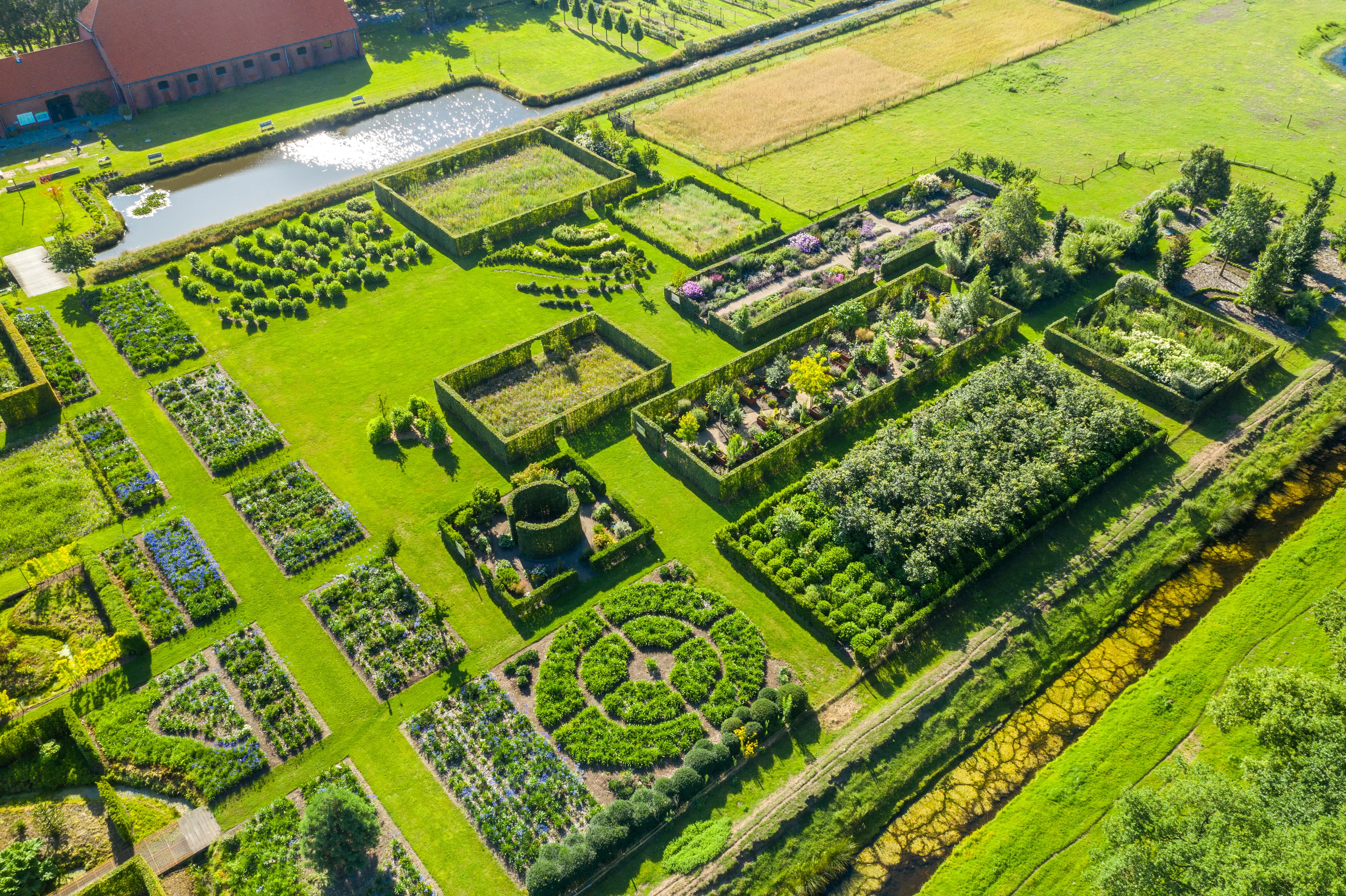 8 ha plantentuin